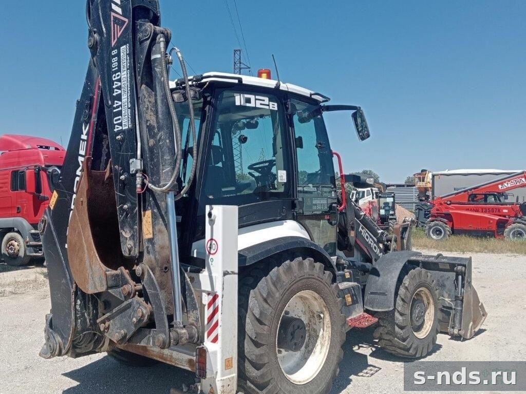 Экскаватор-погрузчик HIDROMEK HMK 102B