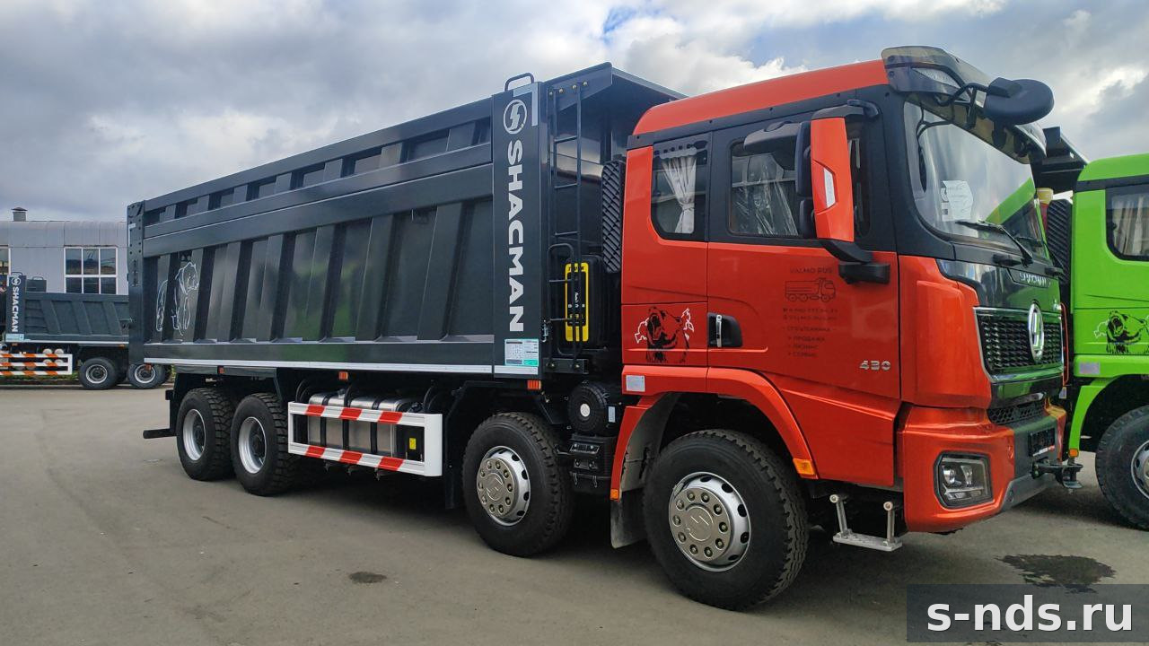 Самосвал SHACMAN 8x4