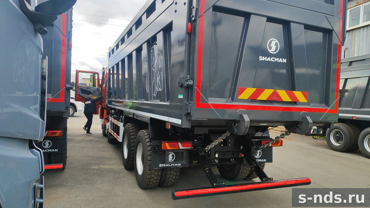 Самосвал SHACMAN 8x4