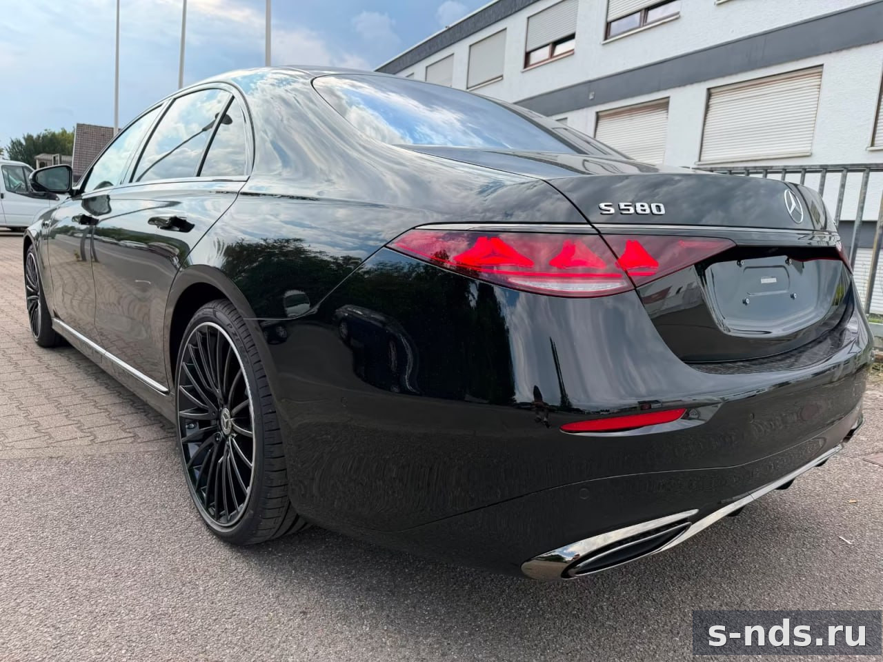 Mercedes-Benz S 580 LONG 4MATIC FACELIFT AMG 2026г