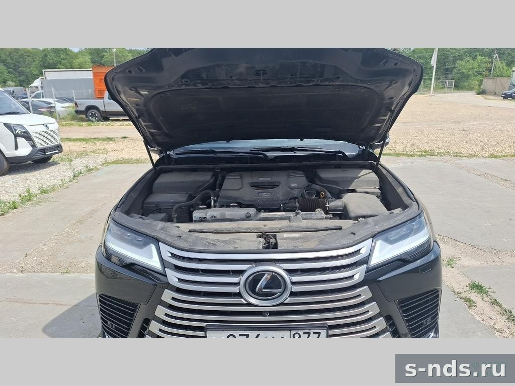 LEXUS LX500d LUXURY+ 2024г.