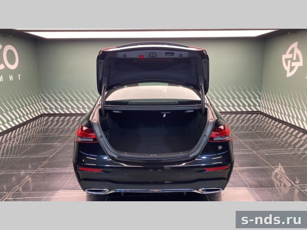 MERCEDES-BENZ E 220 d 4MATIC 2022г.