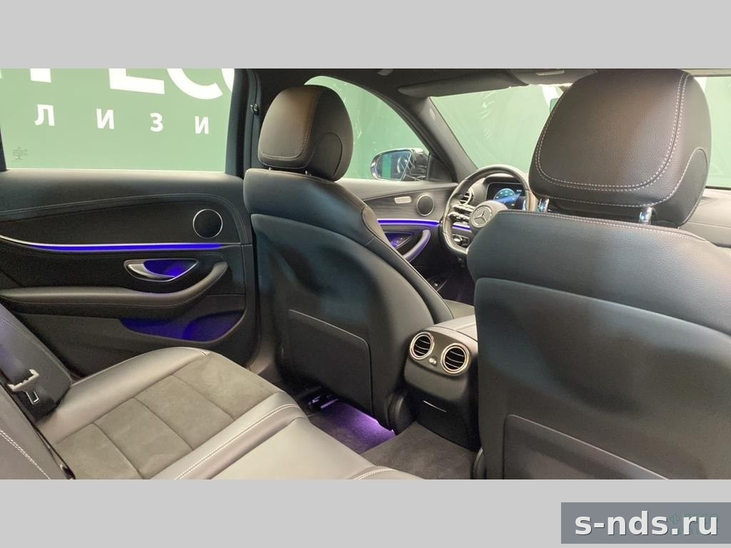 MERCEDES-BENZ E 220 d 4MATIC 2022г.
