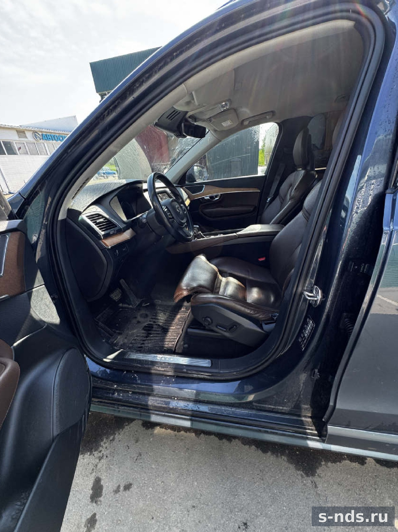 Volvo XC90 2.0 2020г.