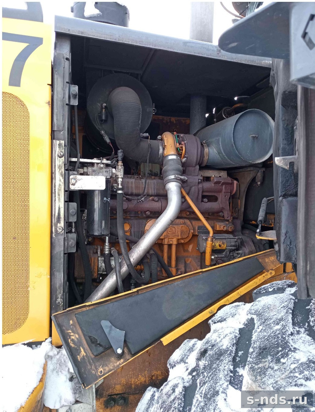 ПОГРУЗЧИК JOHN DEERE 724K