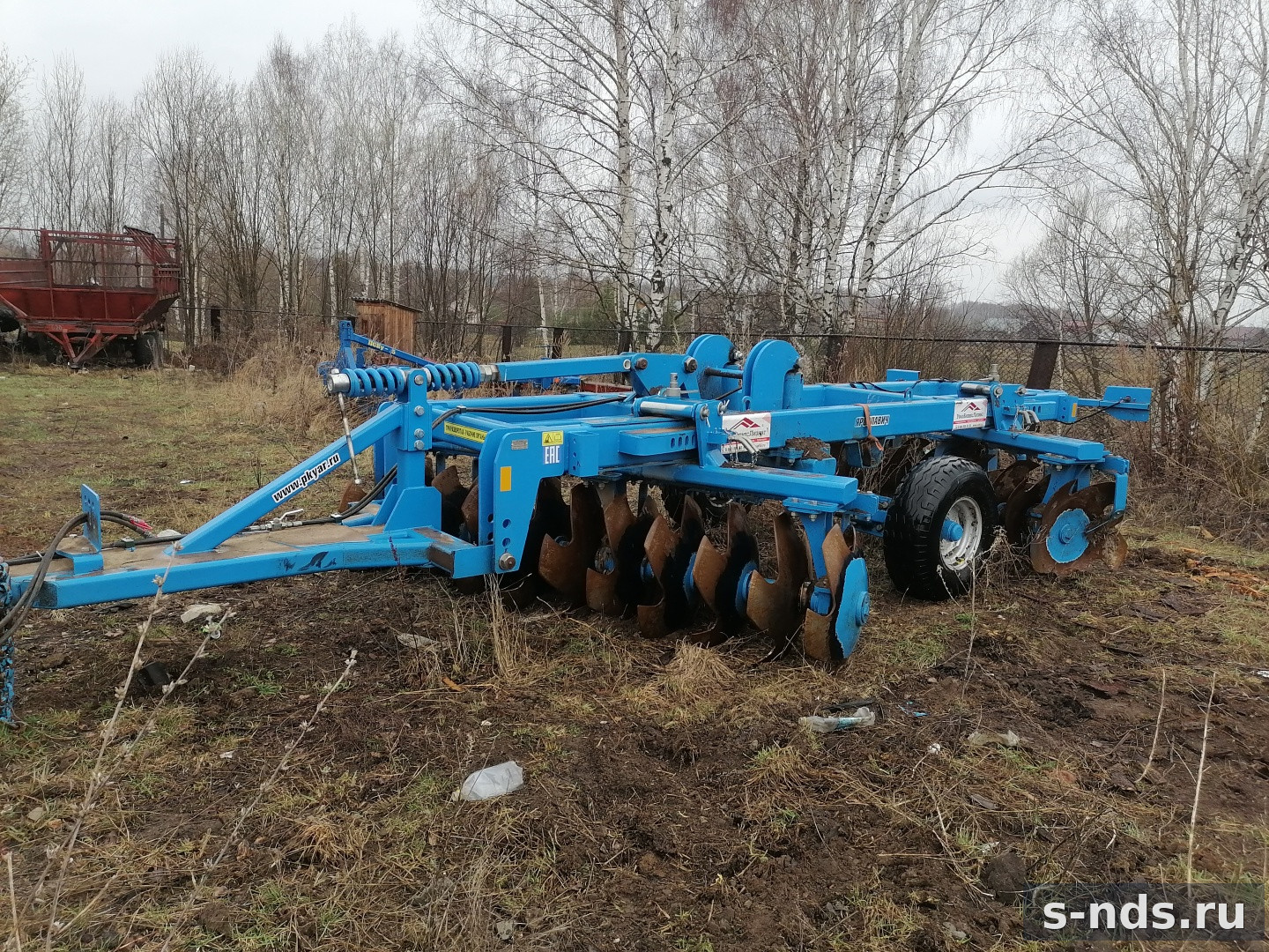 Агрегат дисковый комбинированный БДТ х 3- 22Ф