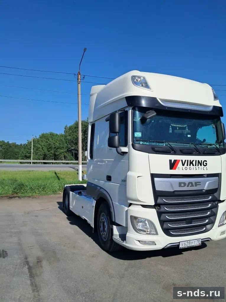 Седельный тягач DAF XF 106