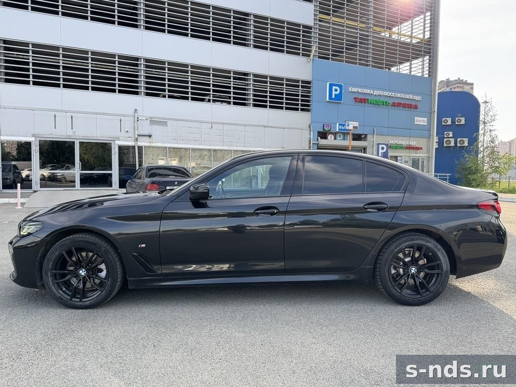 BMW 520d xDrive 2021г.
