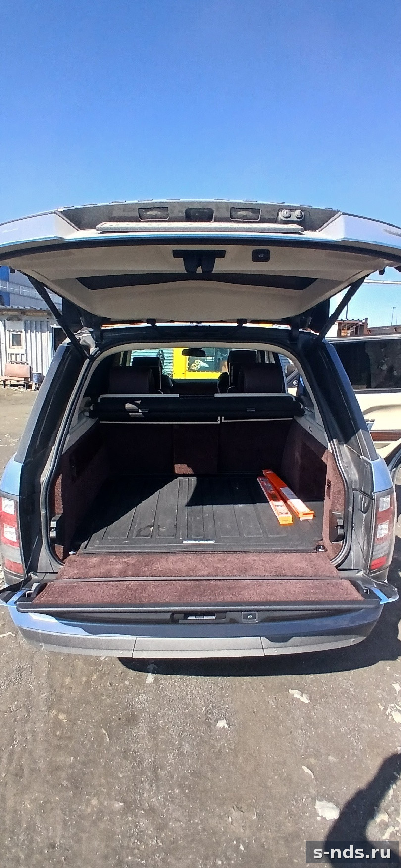 автомобиль LAND ROVER RANGE ROVER