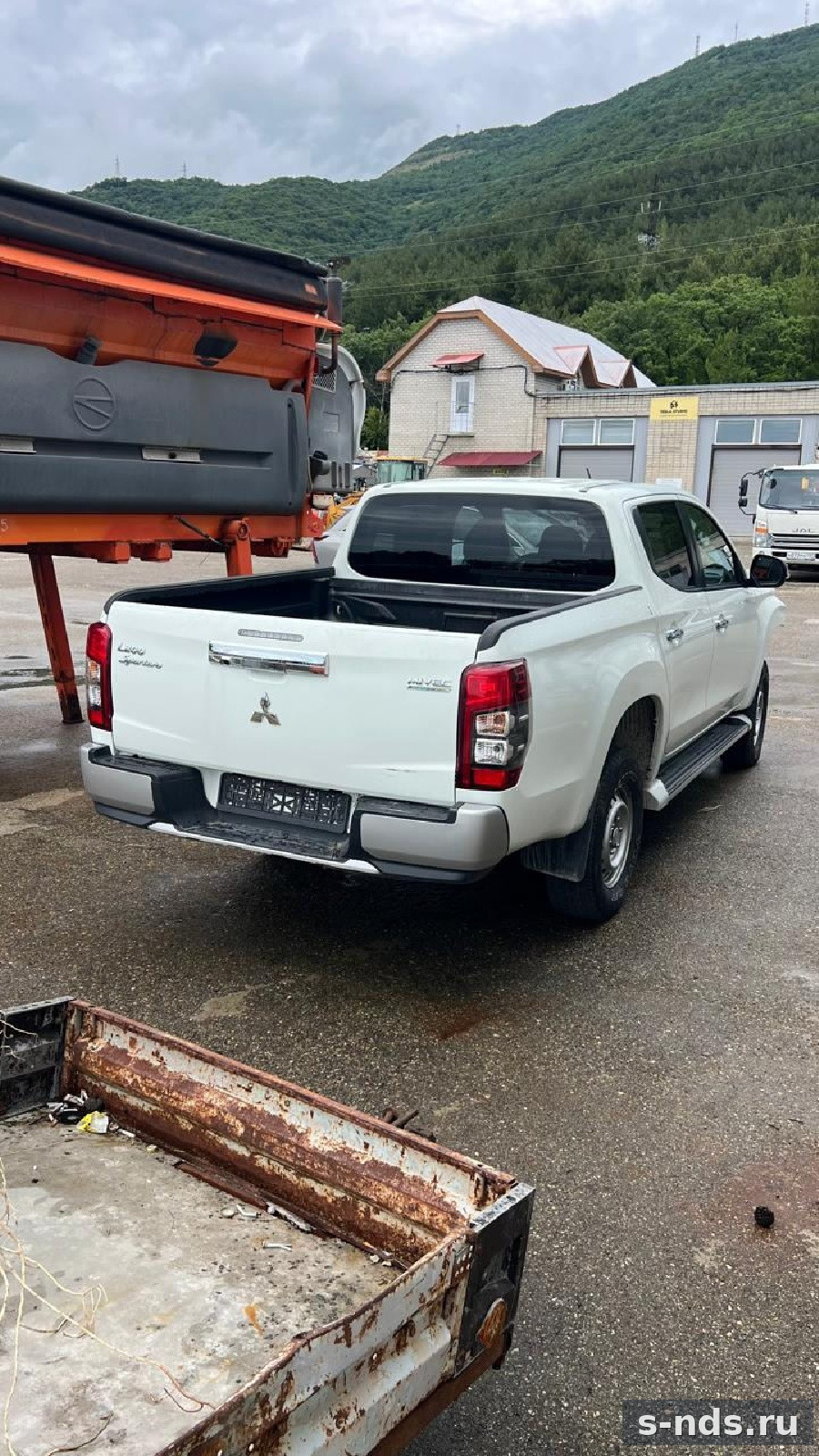 MITSUBISHI L200 SPORTERO