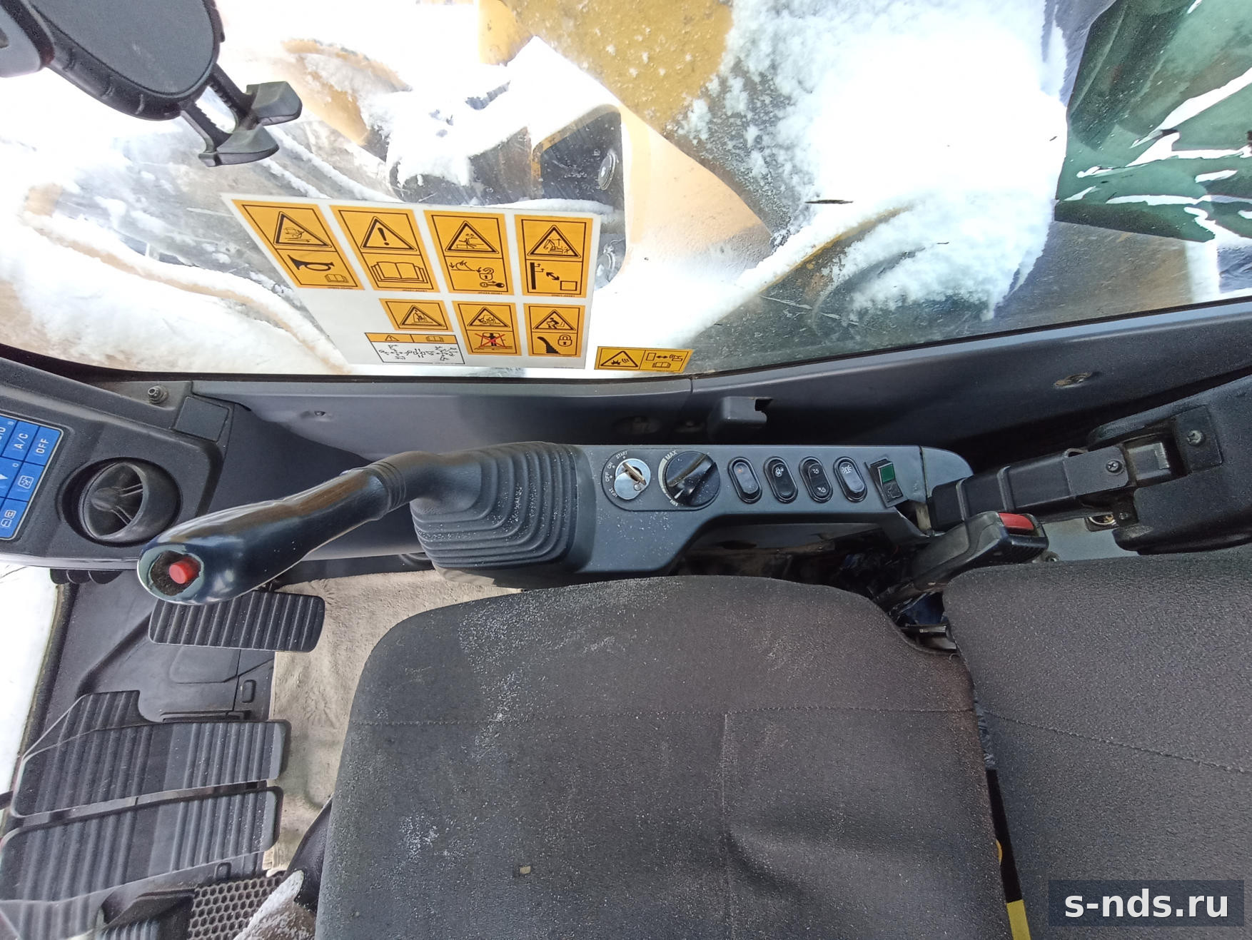 ЭКСКАВАТОР KOMATSU PC300-8М0