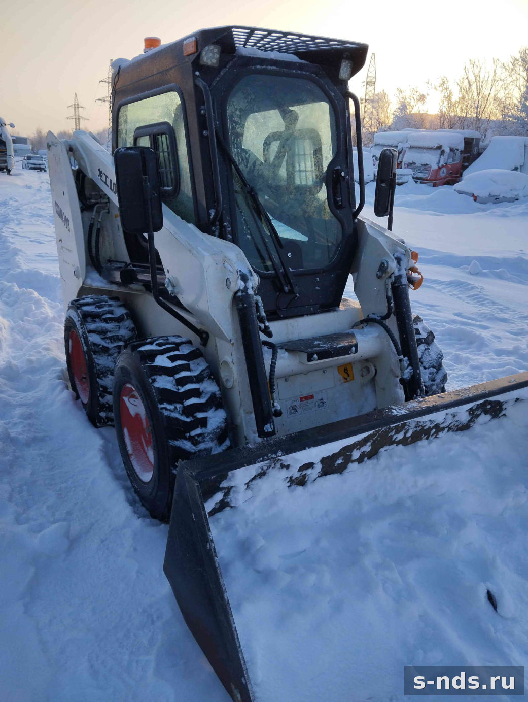 Минипогрузчик LONKING CDM308 2023г.