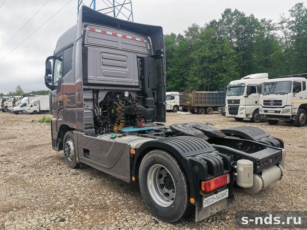 Тягач 4х2 FOTON AUMAN 2023г.