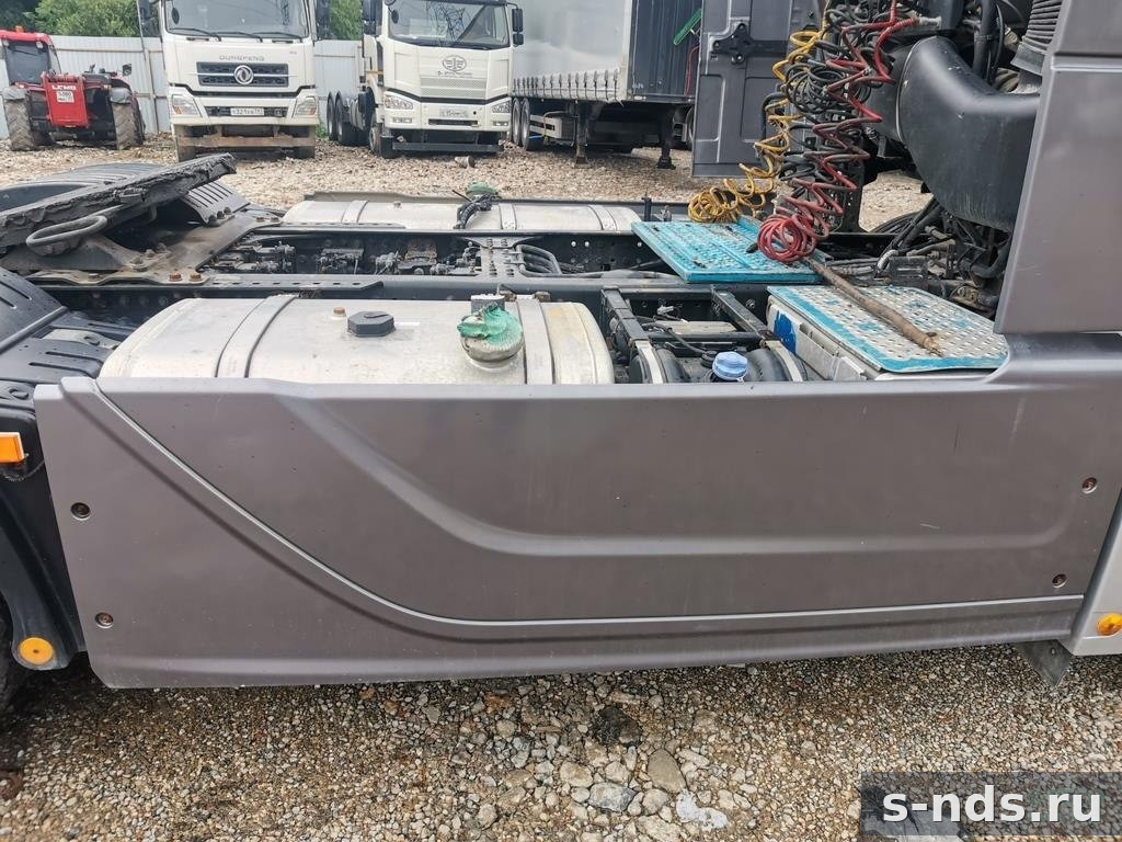 Тягач 4х2 FOTON AUMAN 2023г.