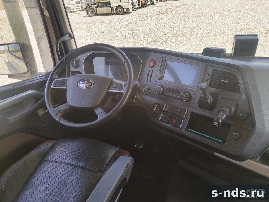 Тягач 4х2 FAW J7 2023г.
