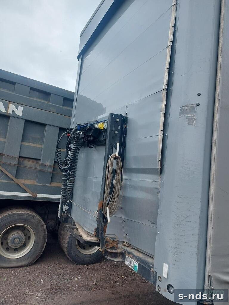 Полуприцеп штора KOGEL S24Р90