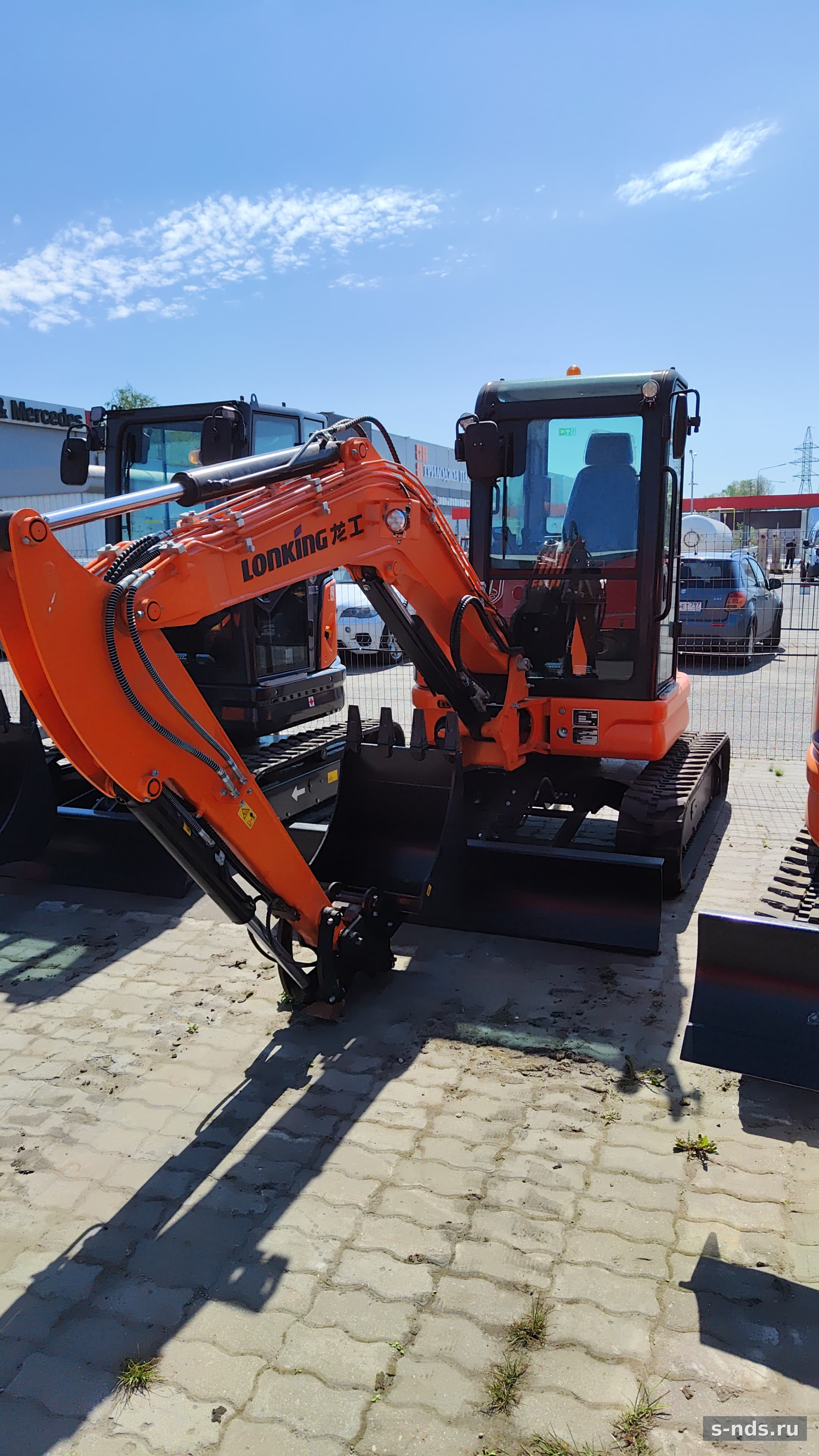 Мини-экскаватор Lonking CDM6035