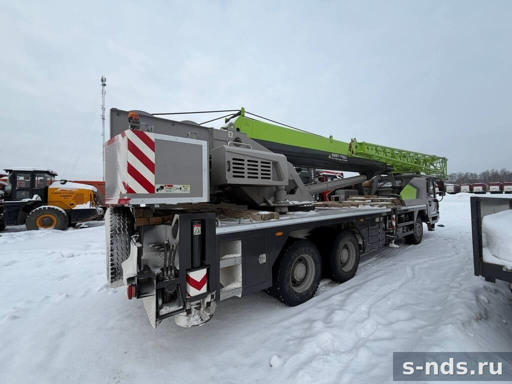 Автокран ZOOMLION ZTC300V