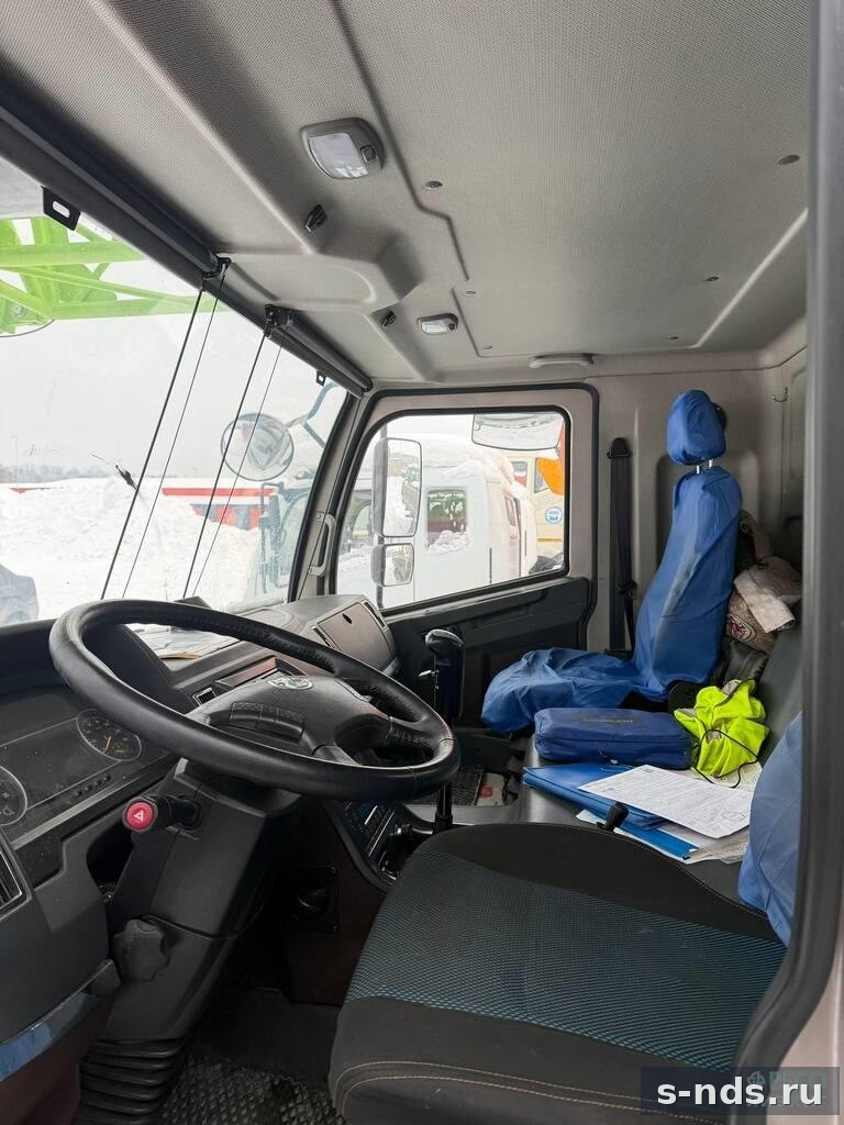 Автокран ZOOMLION ZTC300V