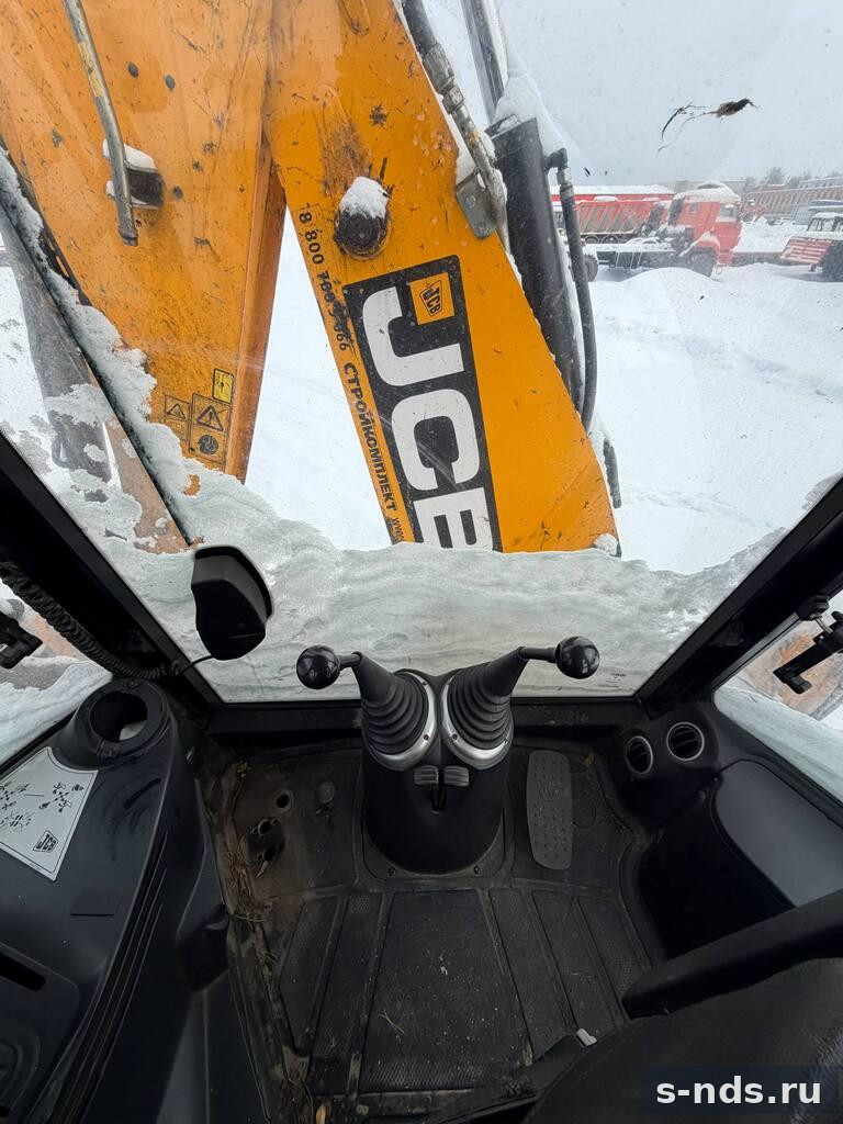 Экскаватор-погрузчик JCB 3CX (14M3WM)