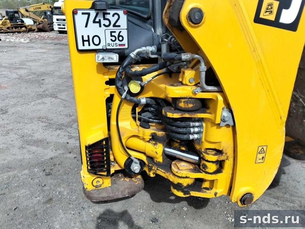 Экскаватор-погрузчик JCB 3CX 14L5WM