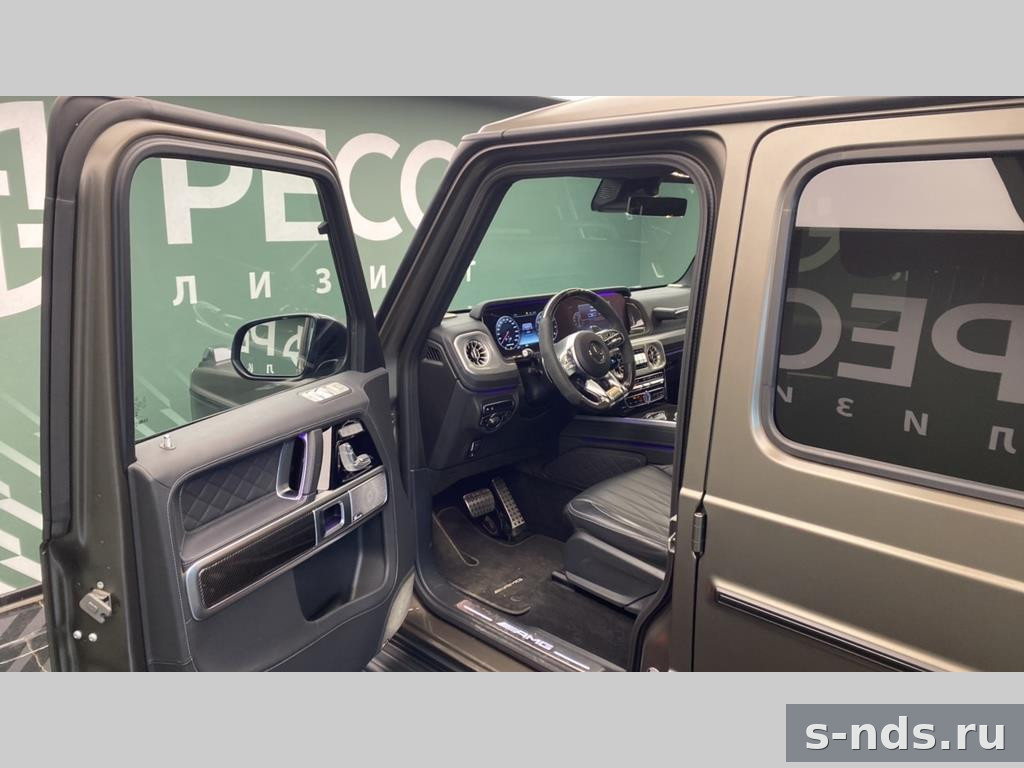MERCEDES-BENZ AMG G63