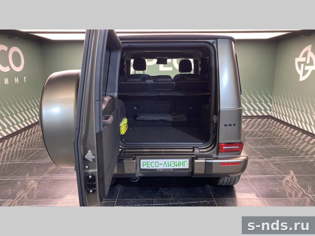 MERCEDES-BENZ AMG G63