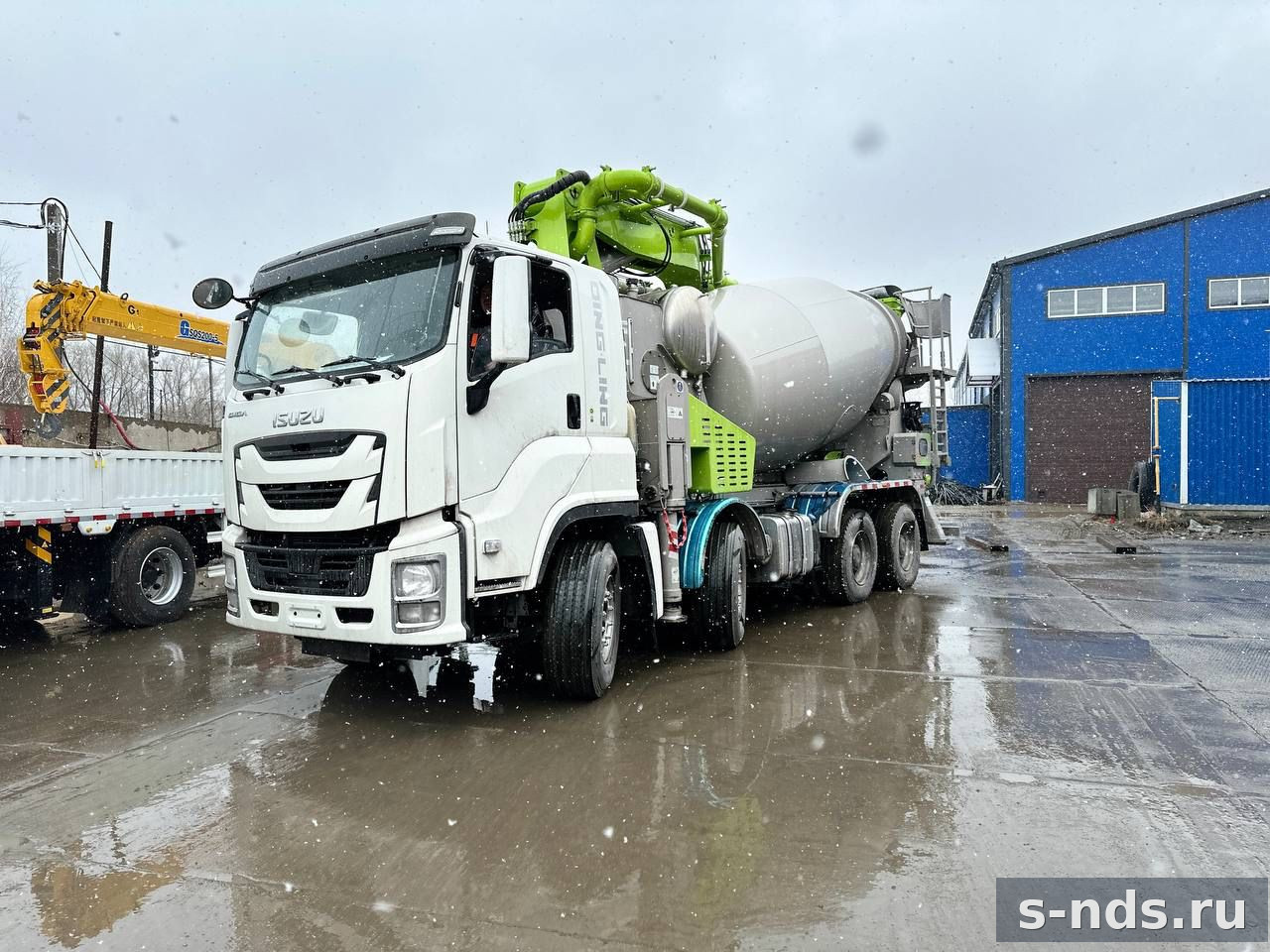 АБН ISUZU 28 метов плюс 7 куб.м смесительный барабан